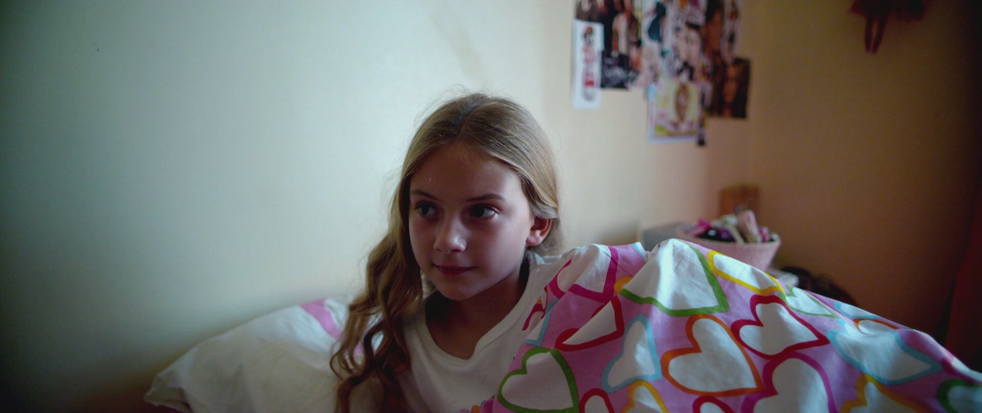 EJF102-025.jpg